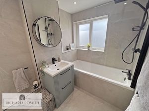 Stylish Bathroom/WC- click for photo gallery